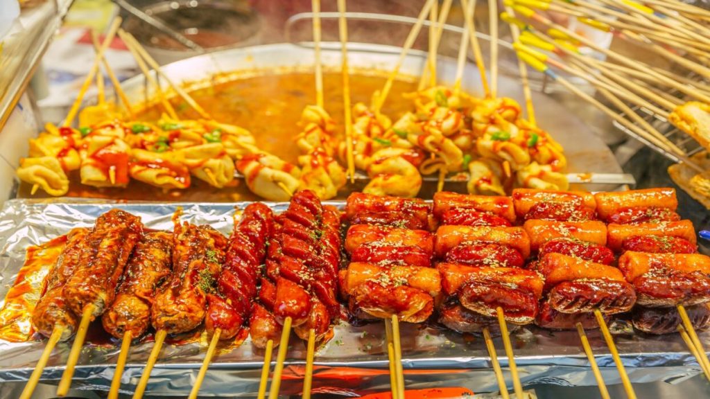 Korean,Street,Food.,Korean,Street,Food,At,The,Gwangjang,Market